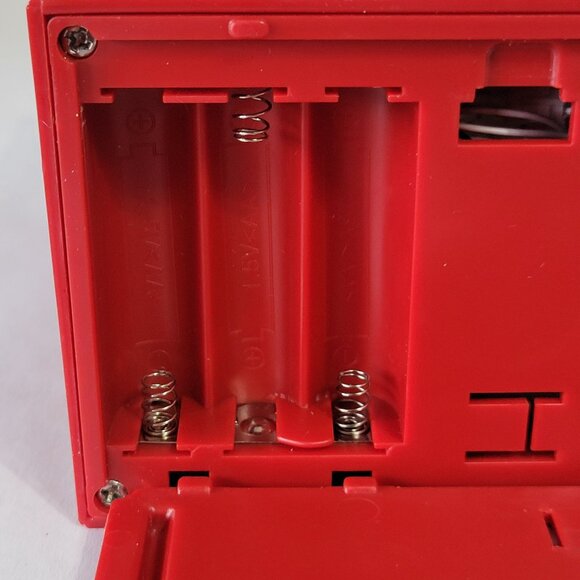 The San Francisco Music Box Santa in Spinning Water Television - 8 Songs - Picture 8 of 8